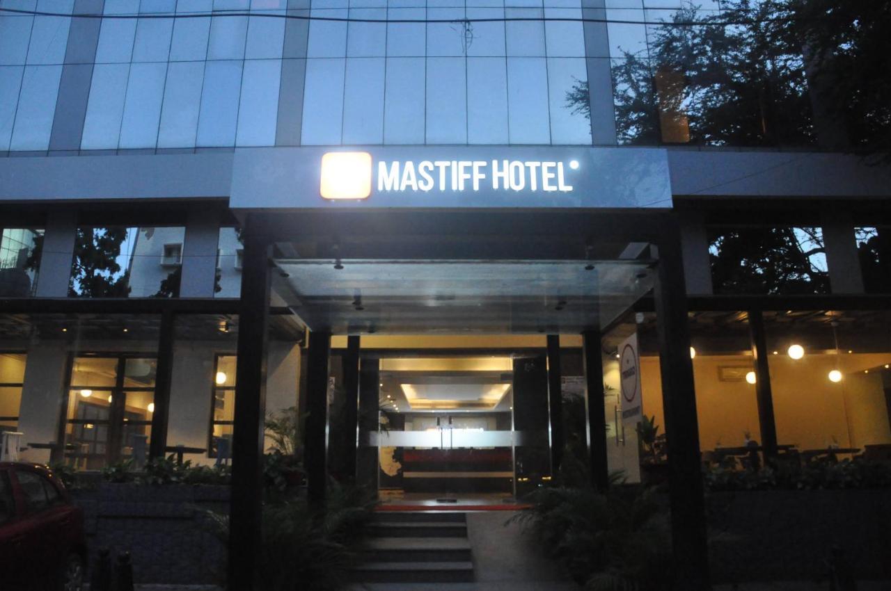 Mastiff Infantry Bengaluru Hotel Exterior photo