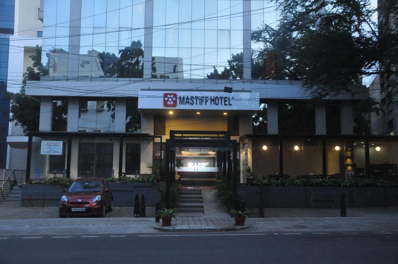 Mastiff Infantry Bengaluru Hotel Exterior photo