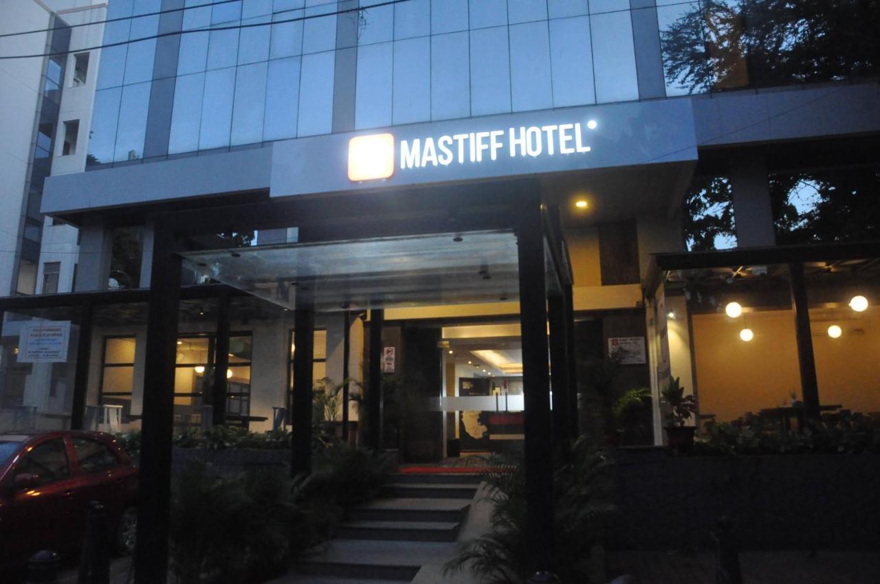 Mastiff Infantry Bengaluru Hotel Exterior photo